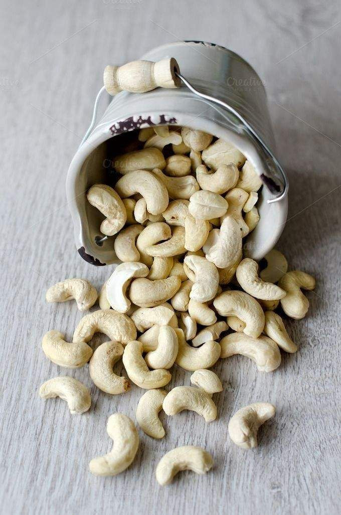 Cashew nuts